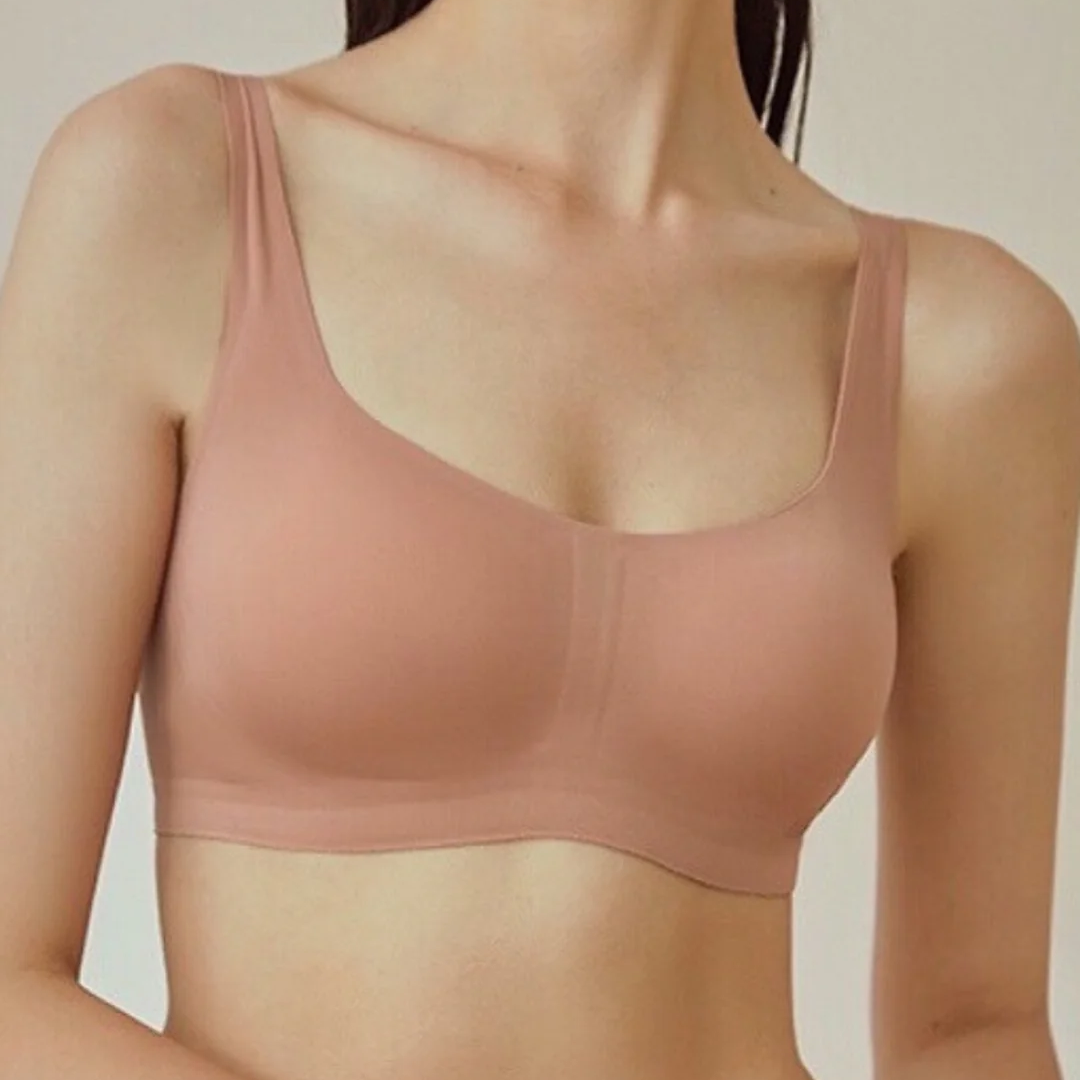 Pink un-lined bra by SHAPE, lace detail close-up