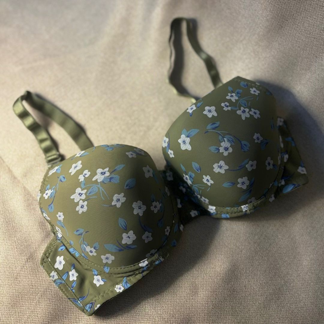 Daisy Push Up Bra in Black